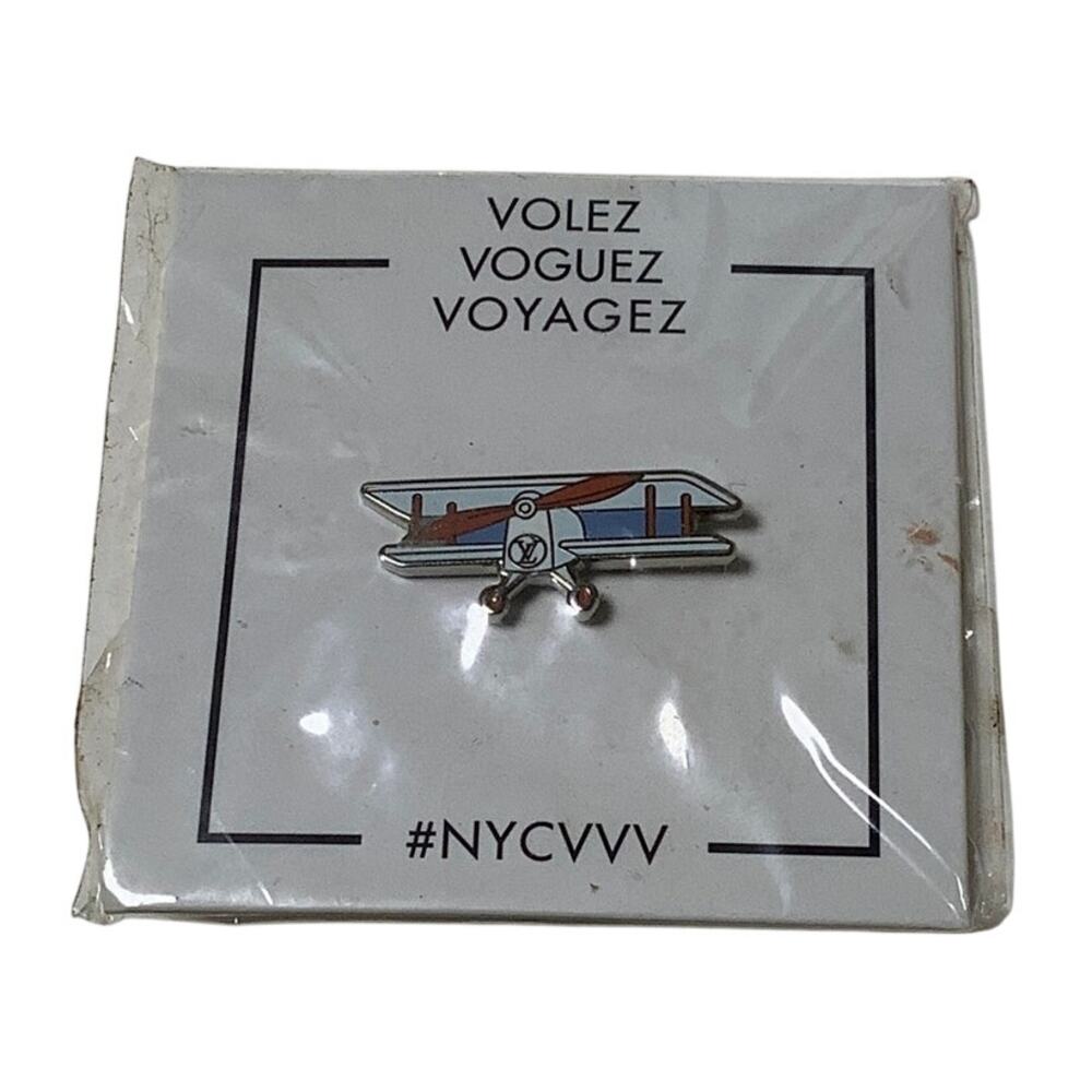 Louis Vuitton x Pintrill Volez Voguez Voyagez Airplane Enamel Pin Luxury E3-26